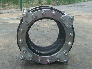 香港機場赤鱲角<a href=http://www.xinligd.com target=_blank class=infotextkey>橡膠接頭</a>生產車間